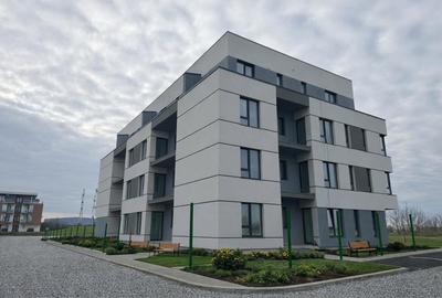Apartament cu 2 camere decomandat în Torontalului