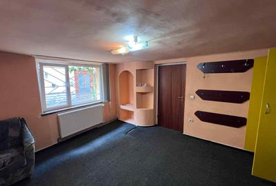 Vanzare apartament la casa - central - 6