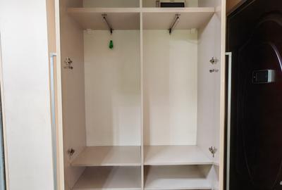 Apartament 2 Camere de Închiriat | Apărătorii Patriei | Metrou 10 min | Parcare - 11