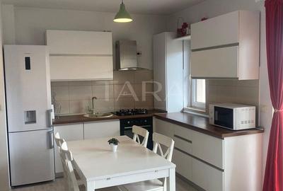 Apartament de vinzare cu 4 camere in Floresti - 2