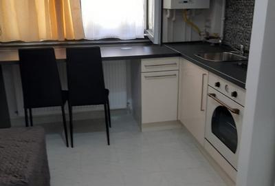 Chirie Campus - Garsonieră Bloc Nou - 270€ - 1