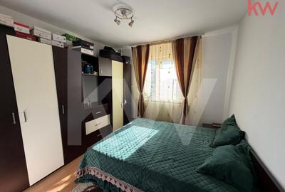 Apartament cu 3 camere semidecomandat, mobilat în Craiovița Nouă