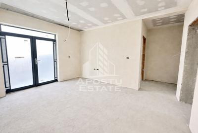 Apartament cu 2 camere semidecomandat în Giroc
