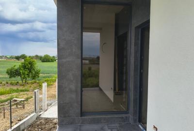 VILA DUPLEX, complex rezidential, 173mp, teren 305mp, loc. 1 Decembrie - 8