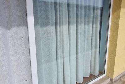 Apartament cu o camera, decomandat, balcon, zona Porii - 3