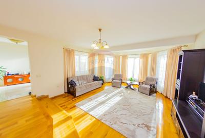 VILA CU TEREN GENEROS DE VANZARE/SCHIMB CU CASA - 8