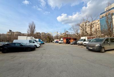 Spatiu Comercial  *731mp* / VAD stradal 31m / 19 locuri de parcare // Unirii - 38