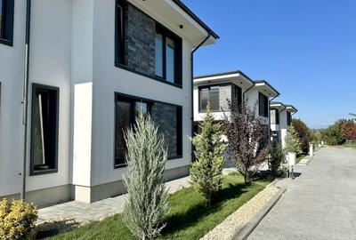 Vile lux, la cheie, Corbeanca - zona Laguna Albastră, comision 0% - 5