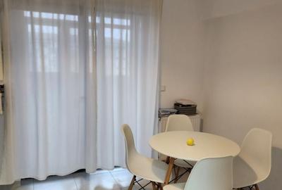 Apartament cu 2 camere decomandat, mobilat în Berceni