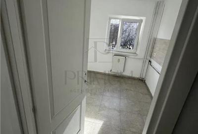 GIROCULUI - 2 CAM - ETAJUL 2 - BLOC IZOLAT - RENOVAT - 3