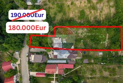 Teren Construcții intravilan de 2700 mp, în Bucium
