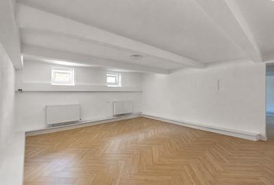 Vilă impunătoare, renovată | Sibiu | 12 camere | 600 mp teren - 26