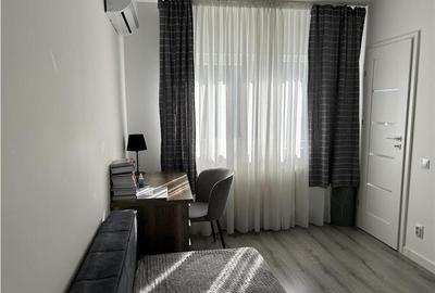 Vand urgent garsoniera renovata recent,superfinisata,mobilata,utilata,Marasti-zo - 1