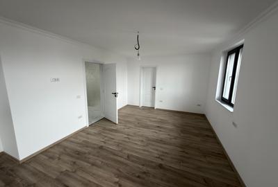 Casa noua cu etaj la cheie zona Scolii 11 - 10