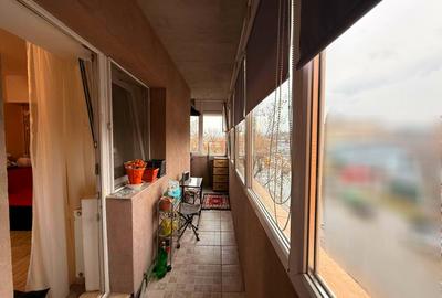 Apartament 2 camere decomandat-59mp-bloc 1986-Granit-Socola - 13