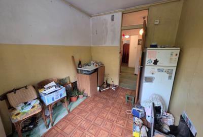 Tei, Str. Maica Domnului, Facultatea de Constructii, chiar pe Al Deleni - 3