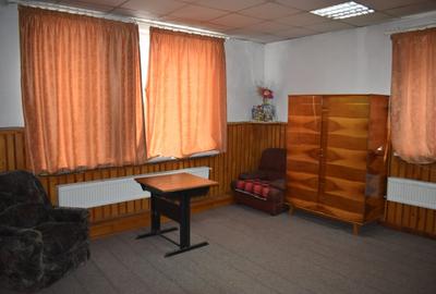 Vand casa Centrul Istoric  pretabila comercial/rezidential - 3