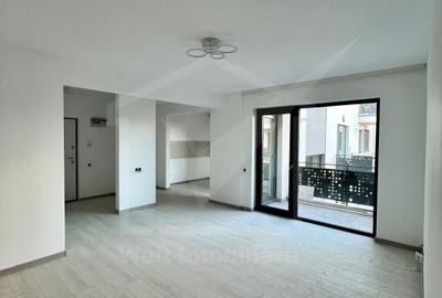 Apartament cu 3 camere semidecomandat în Someșeni