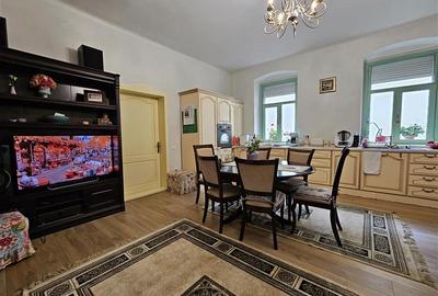 Apartament deosebit cu 3 camere str. Castelului - 26