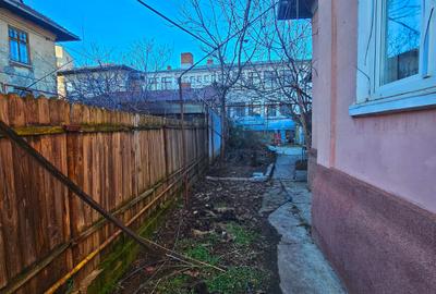 Casă cu arhitectură interbelică, 5 camere, teren 409 mp – Central - 52