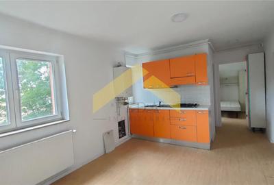 Bloc cu 18 apartamente de inchiriat - 2