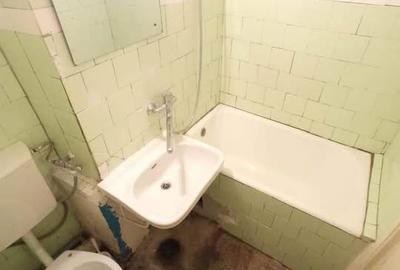 3 Camere Semidecomandat 45mp Zona Groapa- Școala 8 - 8