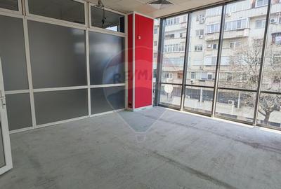 Spațiu de birouri ultracentral ideal pentru echipe mari/sediu firmă - 10