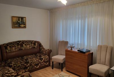 Apartament 3 camere cu balcon inchis, situat la et. 3/3 in Focsani, jud. Vrancea - 2