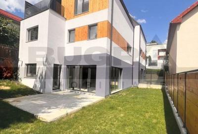 Duplex cu 4 camere, 128 mp+165 mp teren, parcare, zona Corneliu Coposu - 1