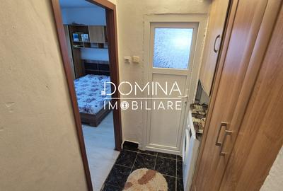 Vânzare apartament 2 camere, situat în Târgu Jiu, Aleea Plopilor - 5