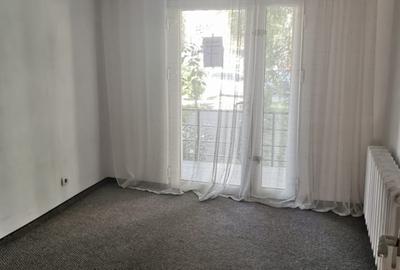 Spatiu , zona Spitalul Judetean - 4