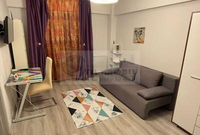 Studio de închiriat  – vis-a-vis de Palas Campus - 400 EURO - 1