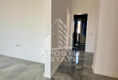 Penthouse cu 3 camere, 2 bai si dressing in spate la Lidl. - 7