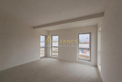 ANSAMBLU REZIDENTIAL- 200 m de STV- 4 camere - 2 bai - beci - 2