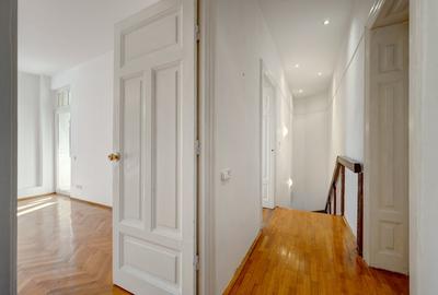 Vila eleganta, arhitectura deosebita, 7 camere, renovata, langa Parcul Kiseleff - 32