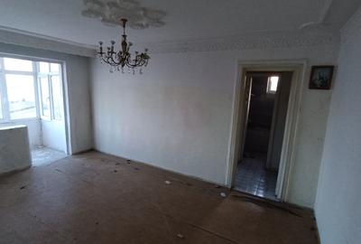 Apartament cu 2 camere semidecomandat în Narcisa