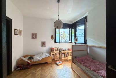 4 camere parter in vila - 2 apartamente in vila Pta Alba Iulia-Basarab - 2