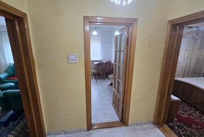 2 camere de vanzare , etajul 1, central Focsani - 8