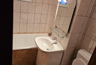 3 camere decomandat - 69mp - et 3/11 - Sos. Colentina 93 - 10