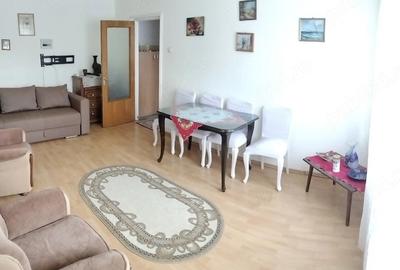 Apartament cu 2 camere decomandat în Titan