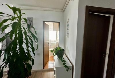 Apartament modern 3 camere la mansarda zona Semaforului - 6