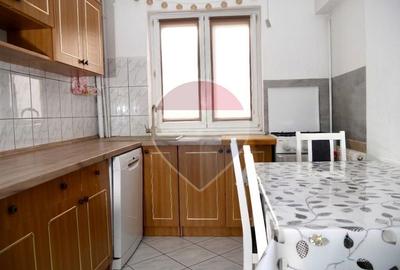 Apartament primitor cu 3 camere, Etaj 2 | Zona Ciserom – Sebeș - 2