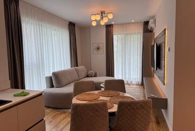 Apartament cu 2 camere decomandat în Băneasa