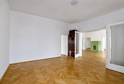 Vilă impunătoare, renovată | Sibiu | 12 camere | 600 mp teren - 7