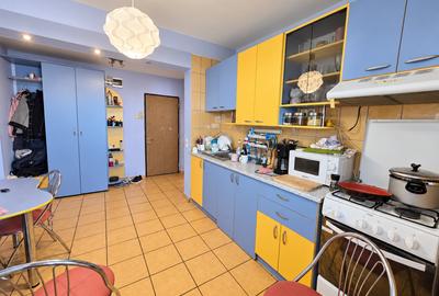 Apartament cu 2 camere decomandat în Dristor