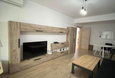 Apartament cu 2 camere decomandat, mobilat în Unirii