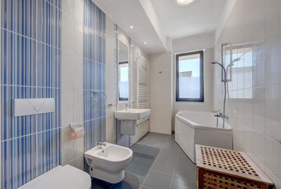 Boutique building, new furniture, first rent, 2 parking spaces, walk to school - 15
