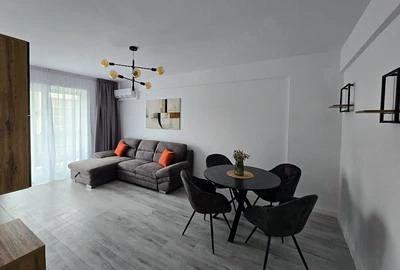 Apartament cu 2 camere semidecomandat, mobilat în Tomis Nord