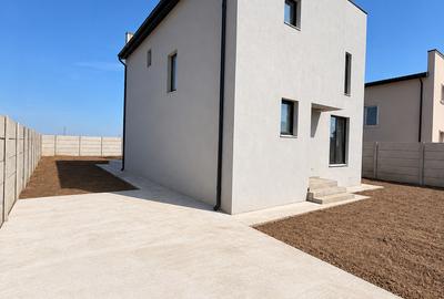 Comuna Berceni - Casa de vânzare - 4 Camere | 2 Bai | 428 mp Teren - 2