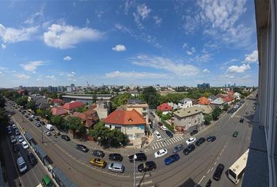 Apartament cu 3 camere semidecomandat în Barbu Văcărescu